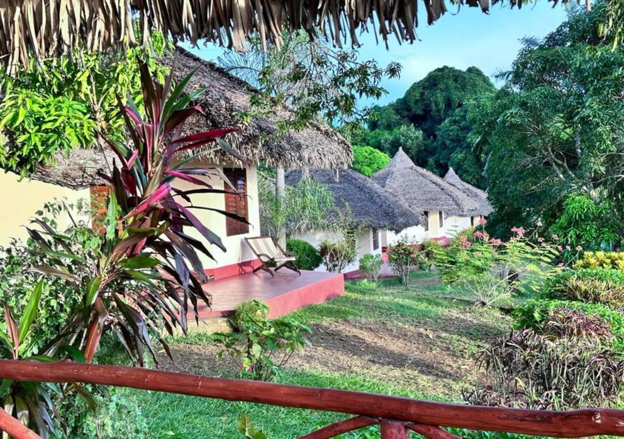 Wings Hotels Nosy Be Exterior photo